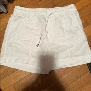 Athleta White Women's Shorts